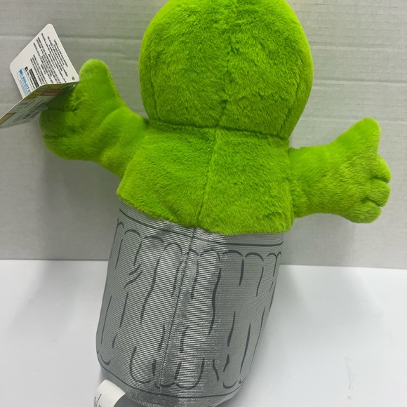 Sesame Street Oscar the Grouch Plush Toy - Picture 2 of 4